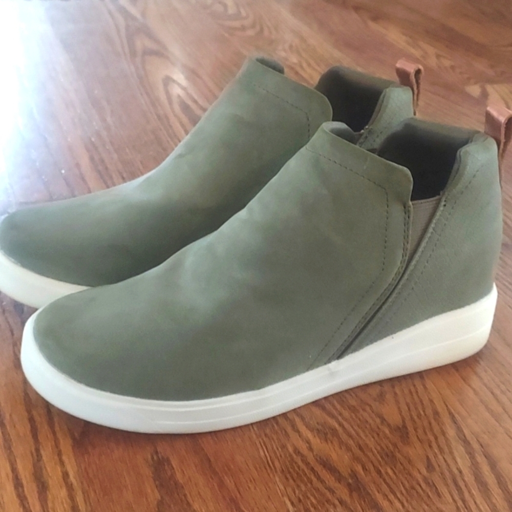 Ryka Vera wedge sneakers